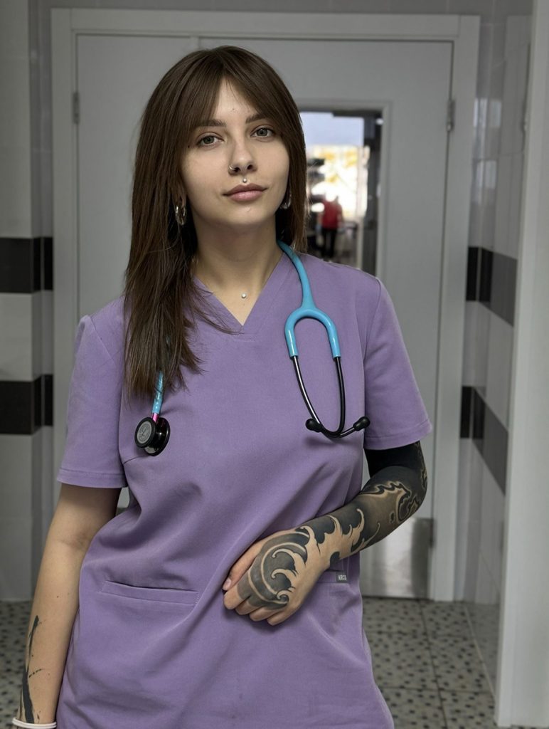 kuksinskaya-anna-veterinarnyy-vrach-772x1024 Куксинская Анна Витальевна