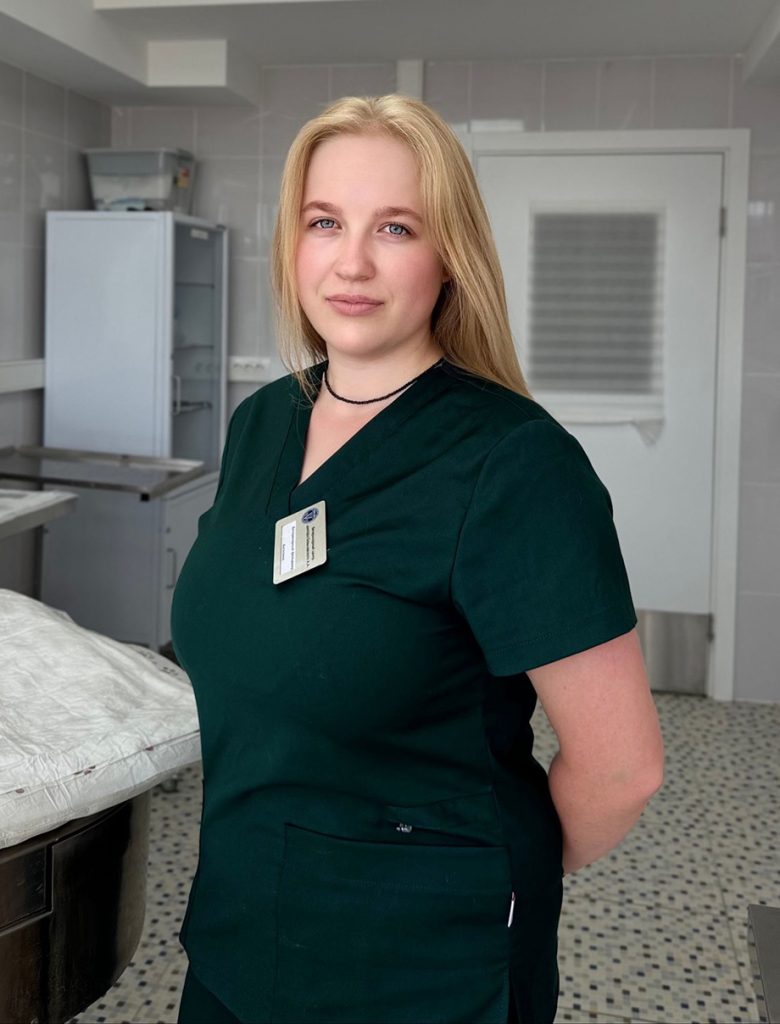 veterinarnyy-vrach-kudma-angelina-stanislavovna-780x1024 Кудьма Ангелина Станиславовна